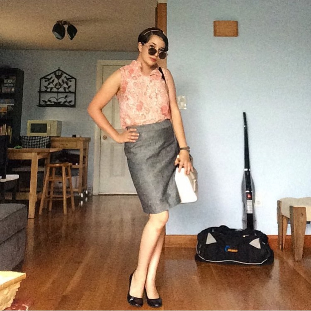 Ann Taylor Petit Pencil Skirt